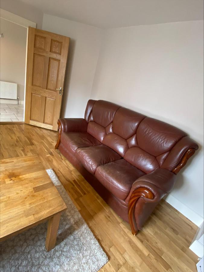 Cosy 4 Bedroom Galway House With Rear Garden Patio Екстер'єр фото